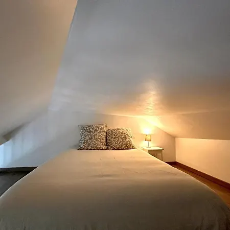 アパート Cozy In - 150 M From The Castle *