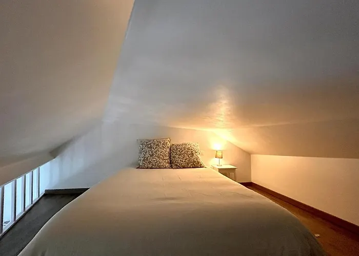 アパート Cozy In - 150 M From The Castle *