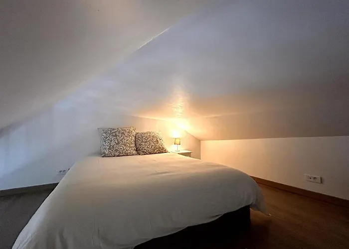 アパート Cozy In - 150 M From The Castle *